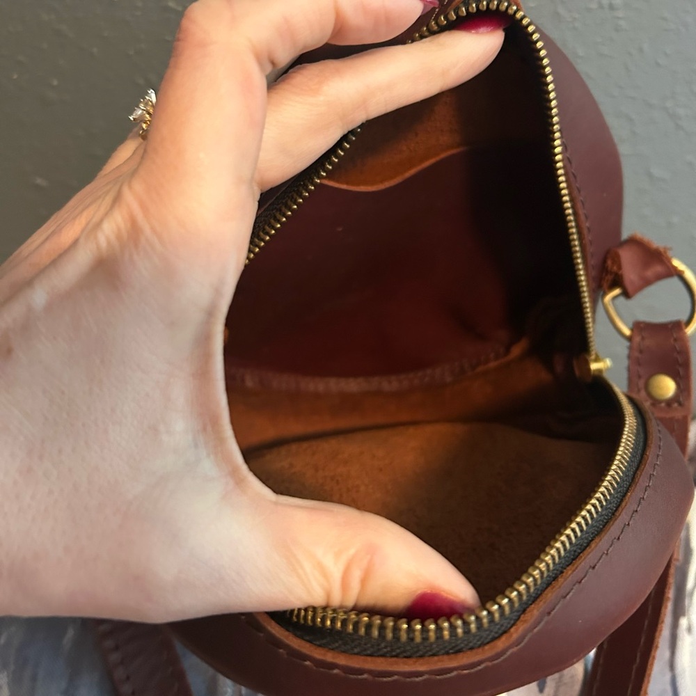 Portland Leather Small Circle Crossbody in Cognac - Picture 5 of 6
